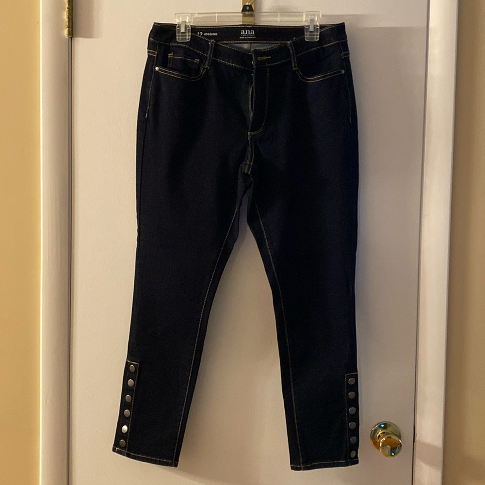 a.n.a. Jegging Dark Wash Mid-rise Skinny Stretch Size 12